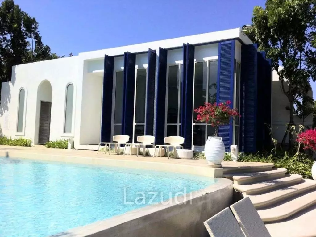 77.5 sqm 2-Bed Beachfront Condo at Chelona Khao Tao
