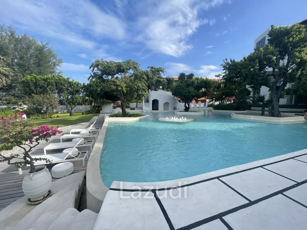 77.5 sqm 2-Bed Beachfront Condo at Chelona Khao Tao