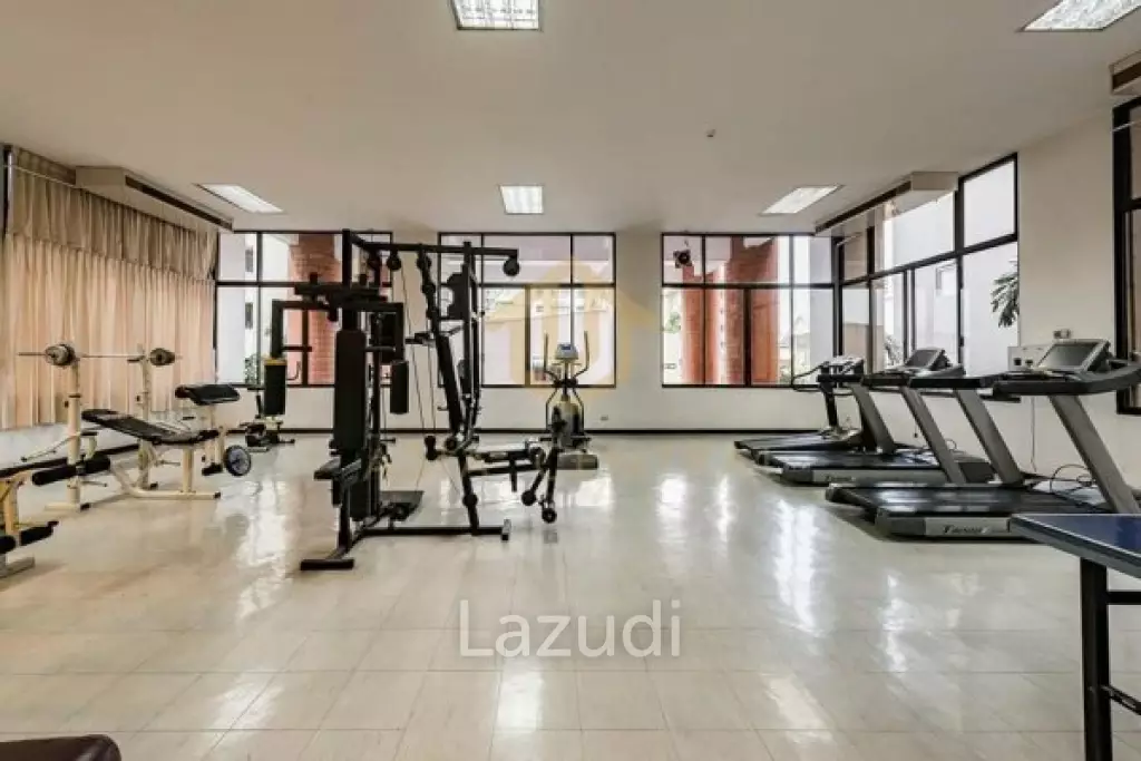 3 Bed 2 Bath 150 SQ.M Acadamia Grand Tower