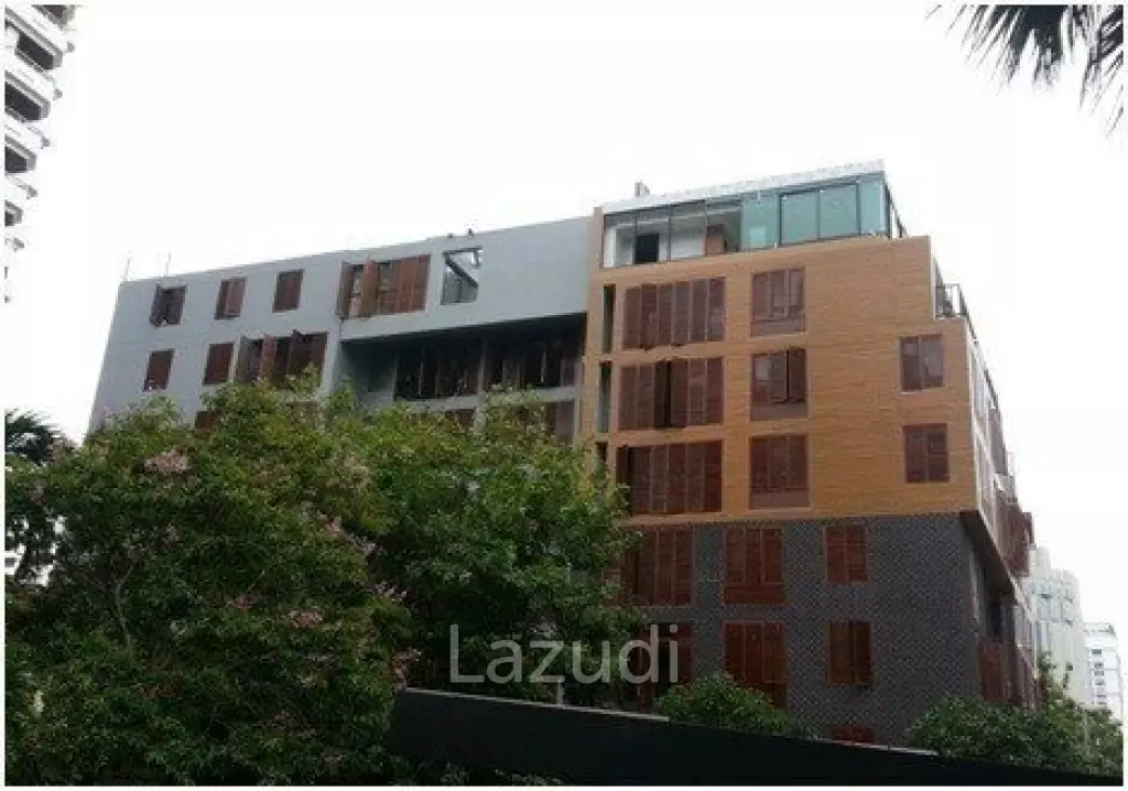1 Bed 1 Bath 44 SQ.M Circle Sukhumvit 12