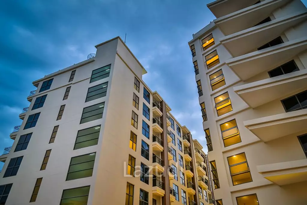 Modern Style Condo City Garden for Sale