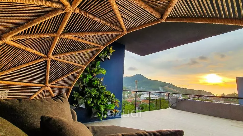 Foreign Freehold 1-Bedroom Condo for Sale near Kamala Beach