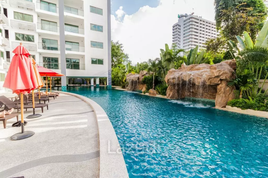 Beachfront Condo for Rent in Club Royal