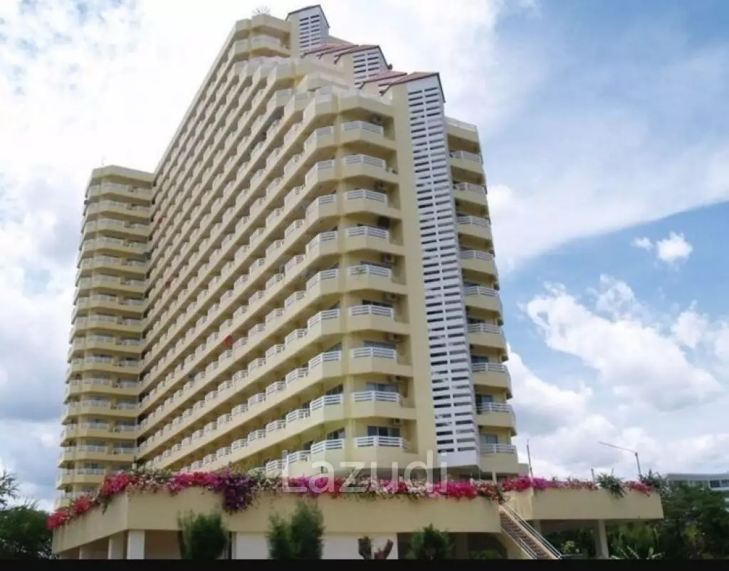 31 sqm studio condo on 3rd floor in Hua Hin City