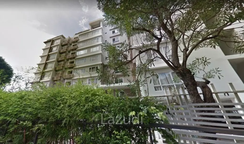 Studio 1 Bath 30 SQ.M  Condo One Sathorn