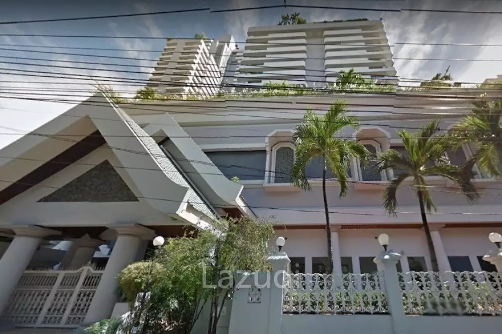 Newly renovated 3BR 250SQM at D.S.tower1 sukhumvit33