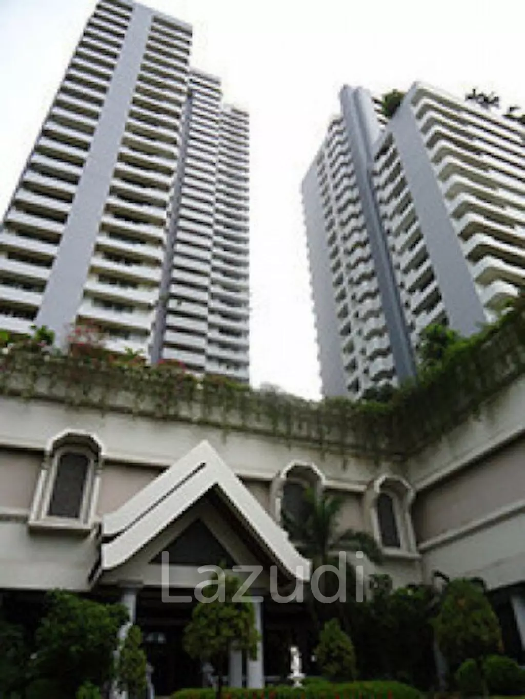Newly renovated 3BR 250SQM at D.S.tower1 sukhumvit33