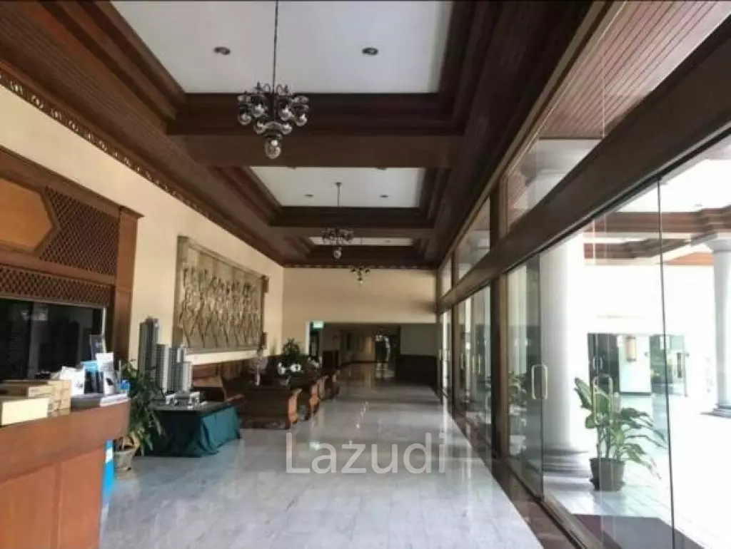 Newly renovated 3BR 250SQM at D.S.tower1 sukhumvit33