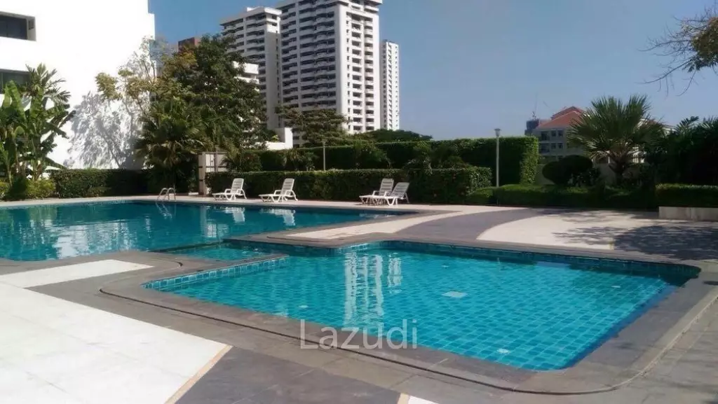 3 Bed 2 Bath 138 SQ.M D.S. Tower 2 Sukhumvit 39