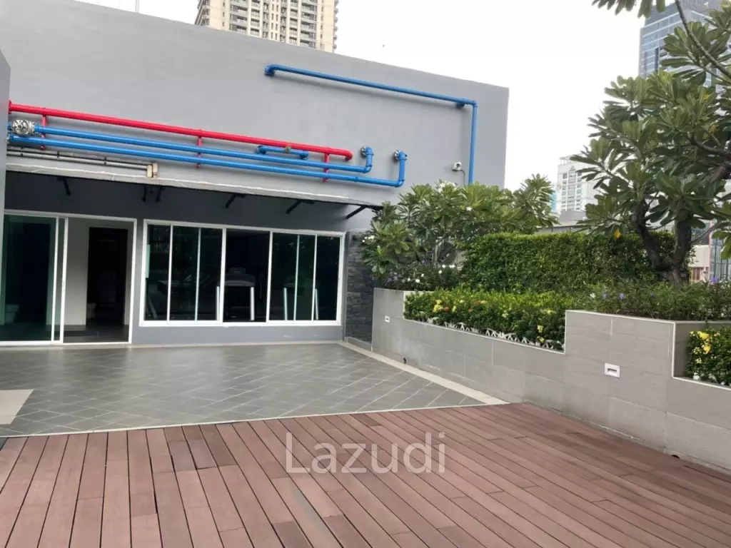 2 Bed 2 Bath 62 SQ.M Dazzle Sukhumvit 7