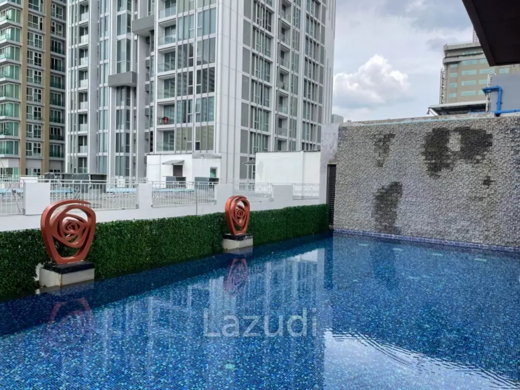2 Bed 2 Bath 62 SQ.M Dazzle Sukhumvit 7