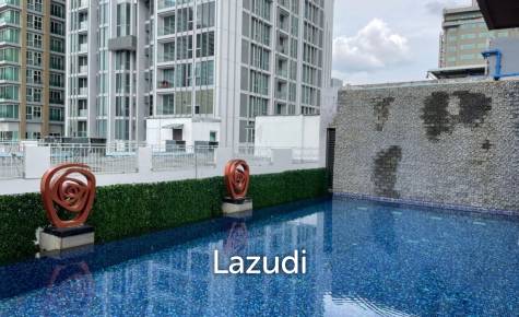 Dazzle Sukhumvit 7