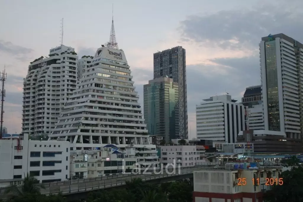 Diamond Tower 2BED 1BATH sqm Fully Furnished 200m. to Chong Nonsi BTS Station