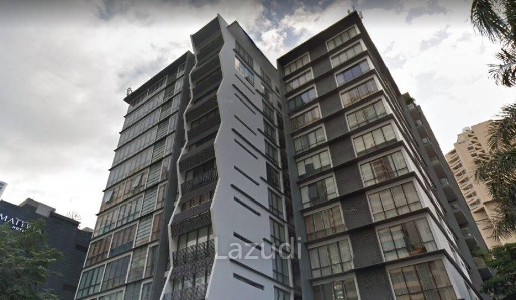 Domus Condominium