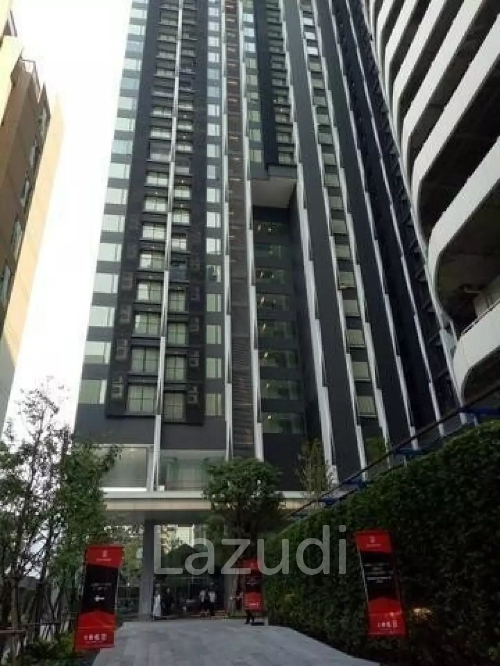 1 Bed 1 Bath 30 SQ.M Edge Sukhumvit 23