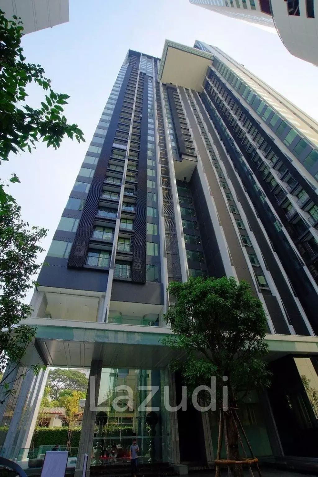 1 Bed 1 Bath 30 SQ.M Edge Sukhumvit 23