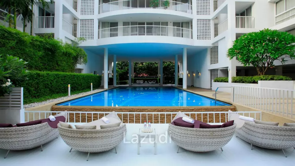 240 sqm 3 Bed Condo on 4th Floor at Shama Ekamai Bangkok, Phra Khanong Nuea