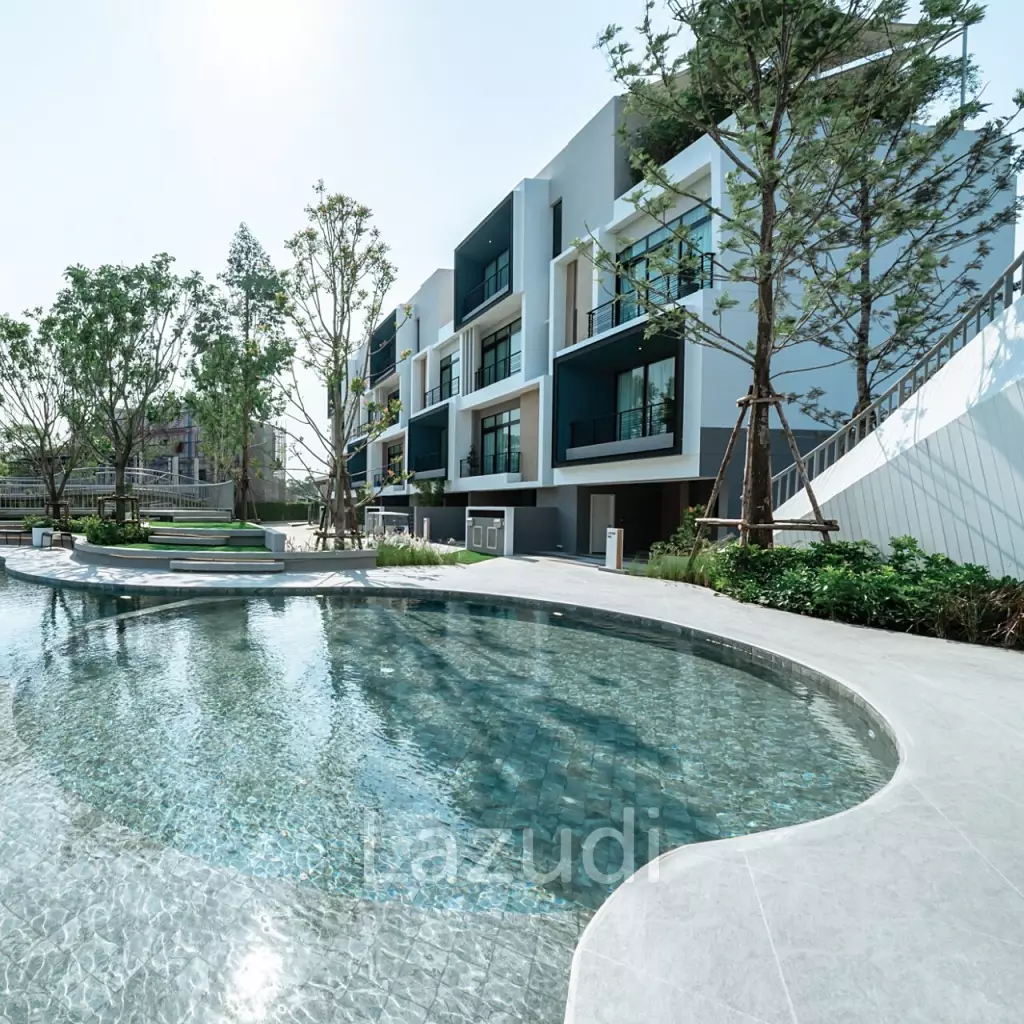 3 Beds 4 Baths 203SQ.M Nirvana DEFINE Ekkamai-Ramintra