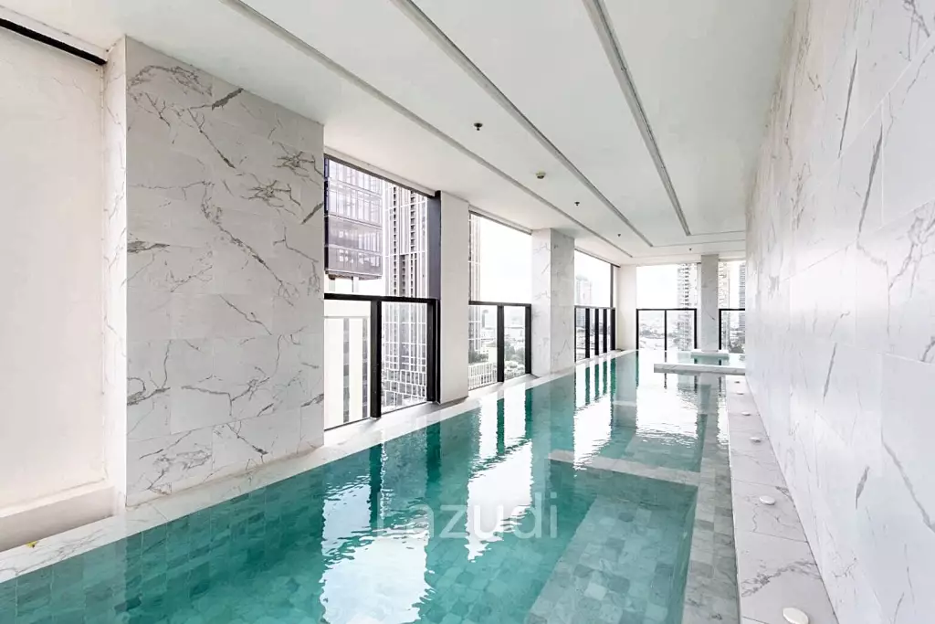 2 Bed 2 Bath 61.90 Sq.M. Altitude Symphony Charoenkrung-Sathorn