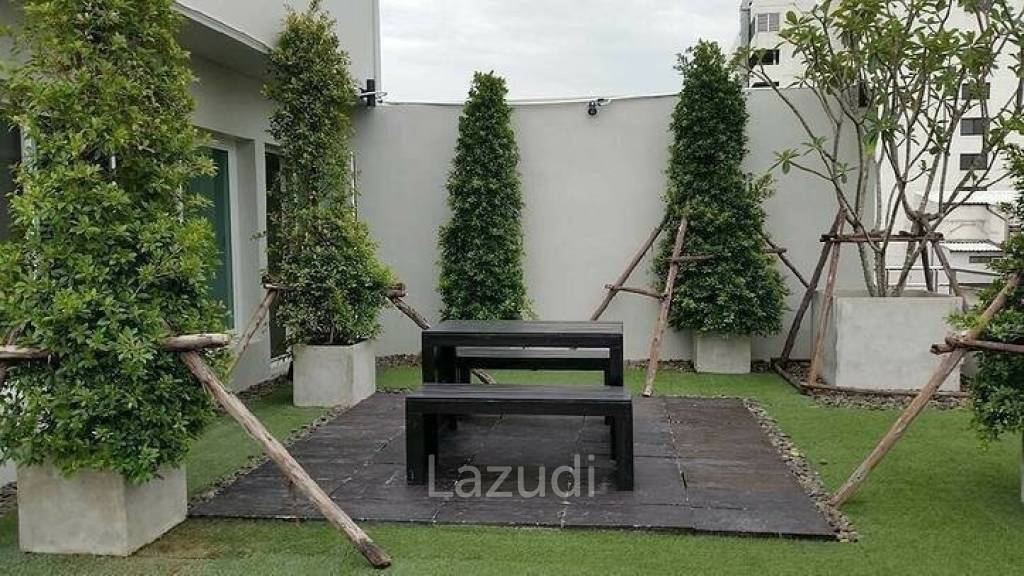 Flawless Sathorn Residence