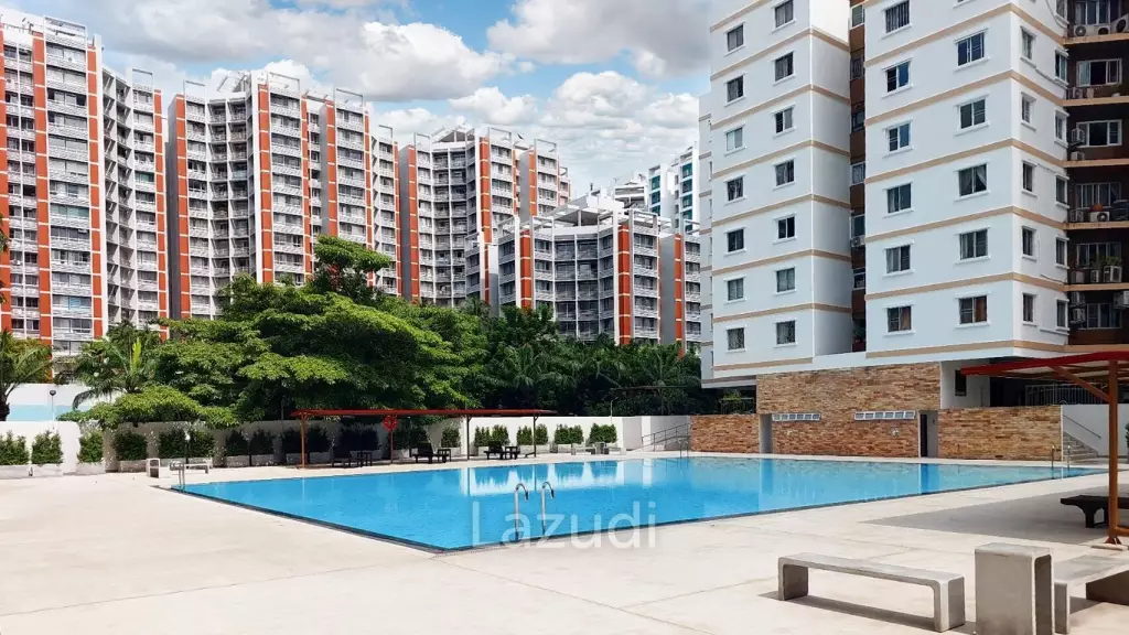 Fortune Condo Town: Spacious 2-Bedroom in Chong Nonsi