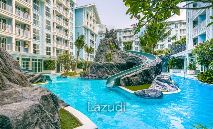 Grand Florida Beachfront Condo Resort Pattaya