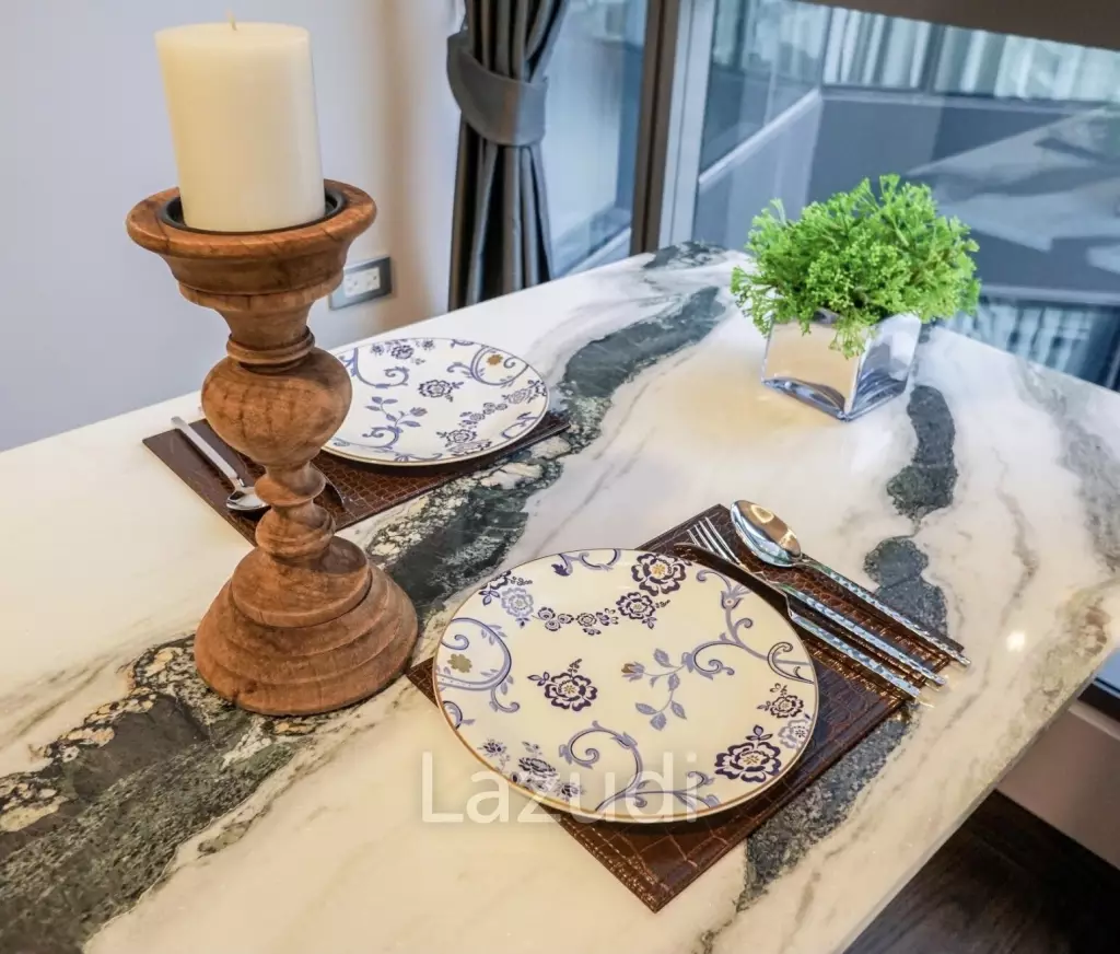 1 Bedrooms 1 Bathroom 30 SQ.M The Lumpini 24