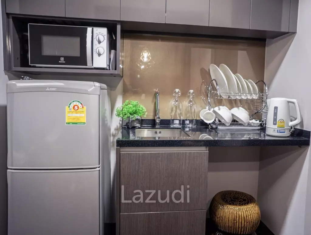 1 Bedrooms 1 Bathroom 30 SQ.M The Lumpini 24