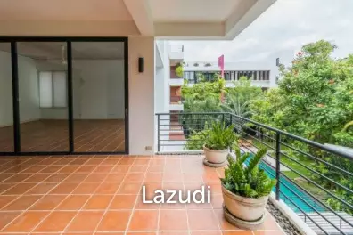 2 Bed Condo in Khao Takiab