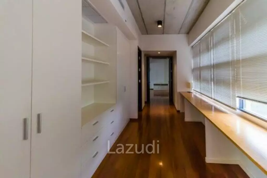 2 Bed Condo in Khao Takiab