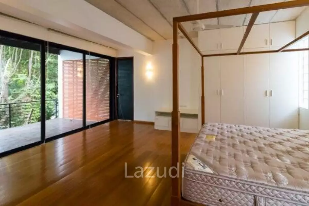 2 Bed Condo in Khao Takiab