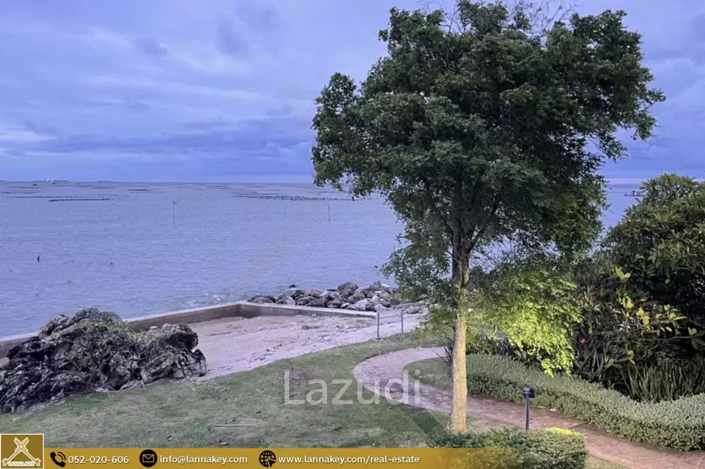 Condo 156 sqm. for Sale 180°seaview in Chonburi.