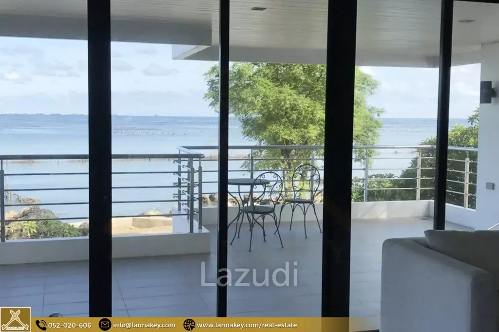 Condo 156 sqm. for Sale 180°seaview in Chonburi.