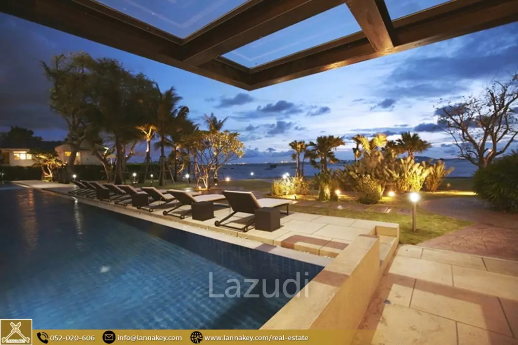 Condo 156 sqm. for Sale 180°seaview in Chonburi.
