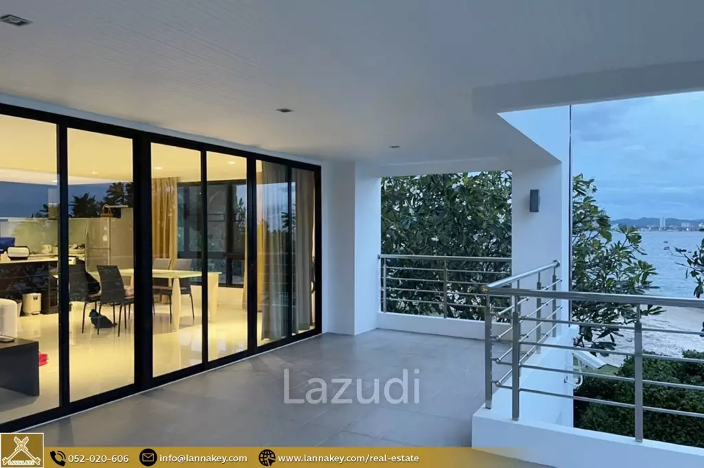 Condo 156 sqm. for Sale 180°seaview in Chonburi.