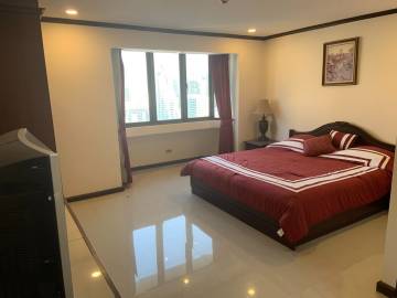 2 Bedrooms 2 Bathrooms 76 SQ.M Omni Tower Sukhumvit Nana