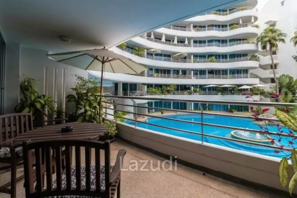 Luxury 2 Bed Beachfront Condo