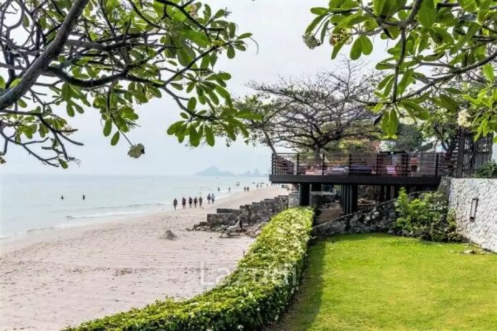 2 Bed Beachfront Condo in Town