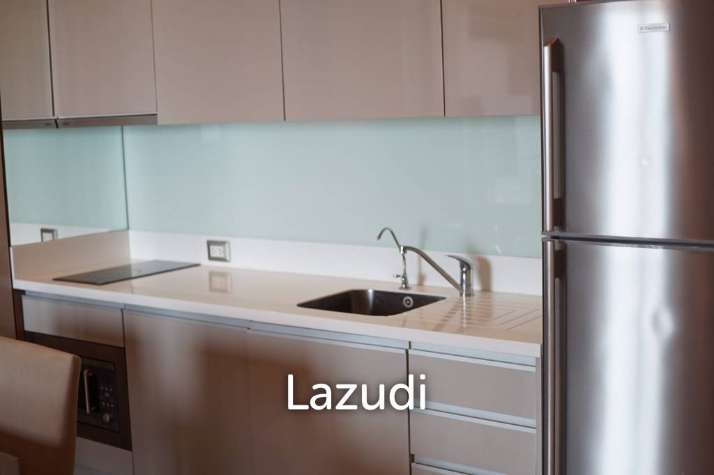2 bed 2 bath 65 SQ.M The Address Asoke