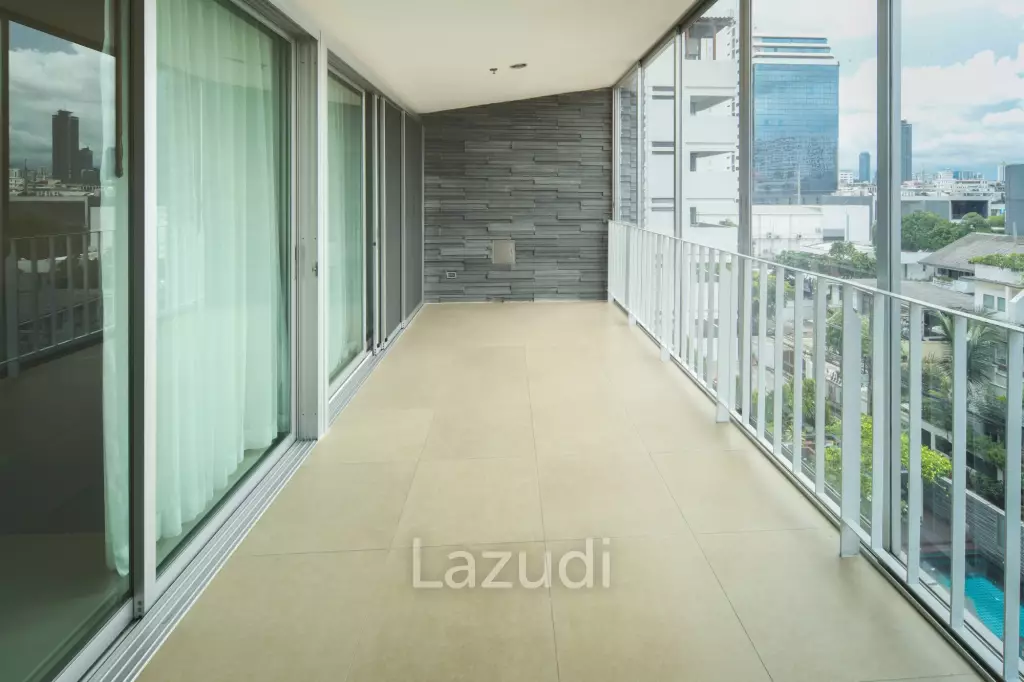 1 Bedroom 1 Bathroom / 70 SQ.M / Baan Bannavan