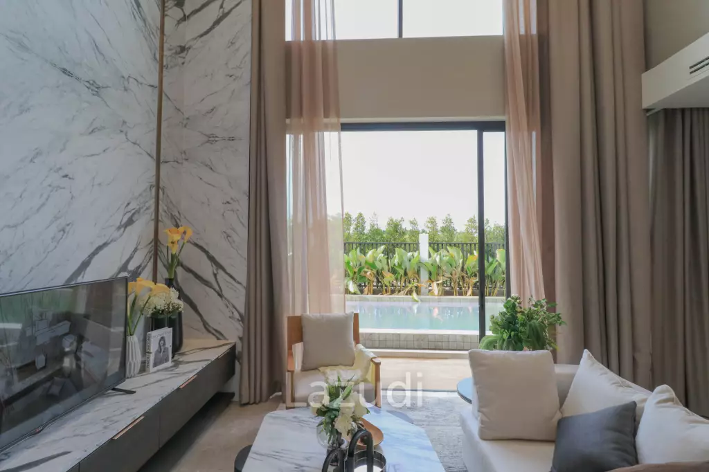 4 Bed 285 SQ.M Highbury Hill Pool Villas Pattaya