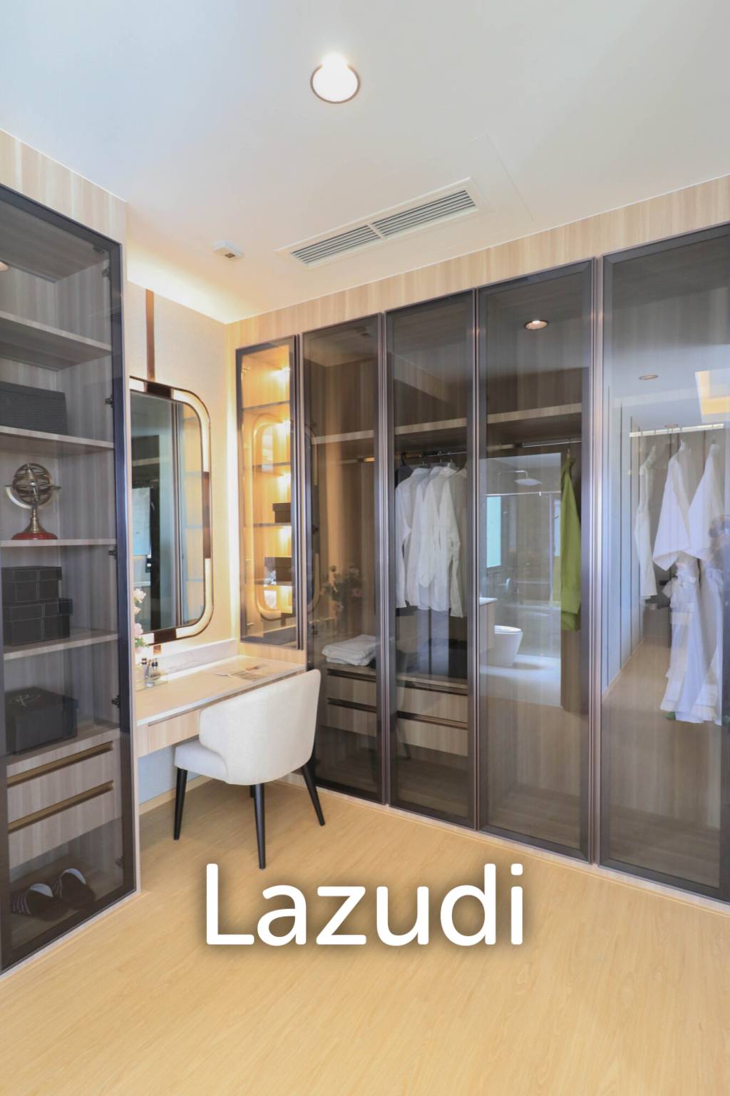 4 Bed 285 SQ.M Highbury Hill Pool Villas Pattaya