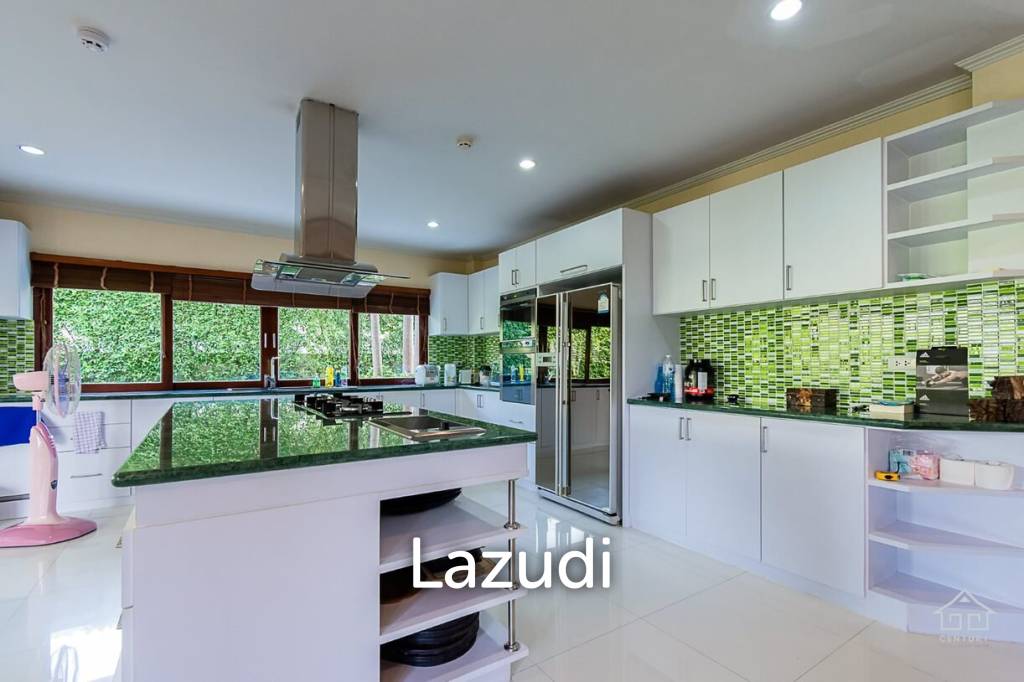 4,800 Sqm 6 Bed 8 Bath Villa For Sale