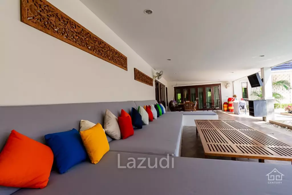 Gorgeous Pool Villa  6 Bed with Big land plot