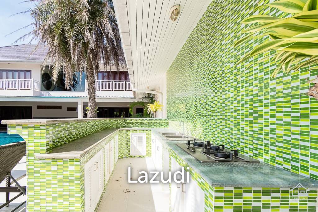 4,800 Sqm 6 Bed 8 Bath Villa For Sale