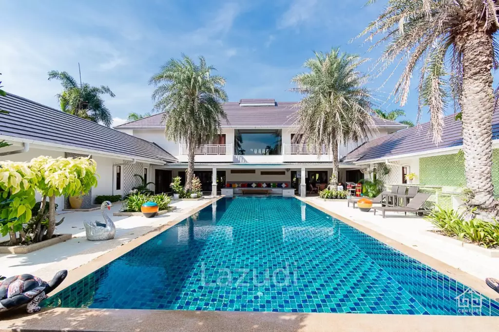 Gorgeous Pool Villa  6 Bed with Big land plot