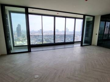 3 Bed 3 Bath 151 SQ.M Chapter Charoennakorn-Riverside