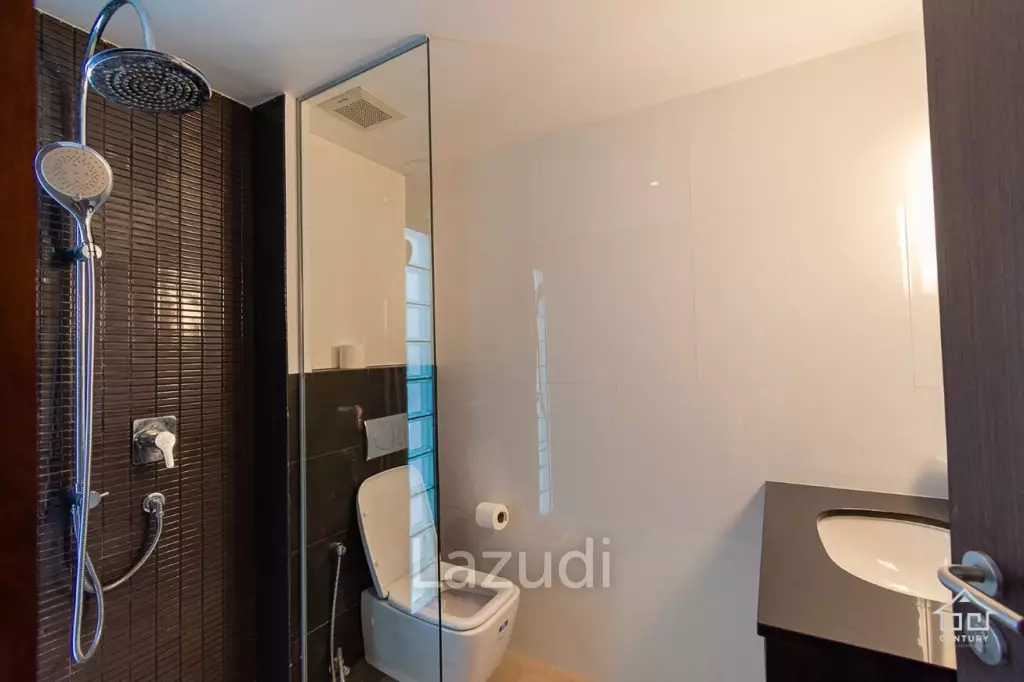 CASADAENG : 3 Bed condo near the beach