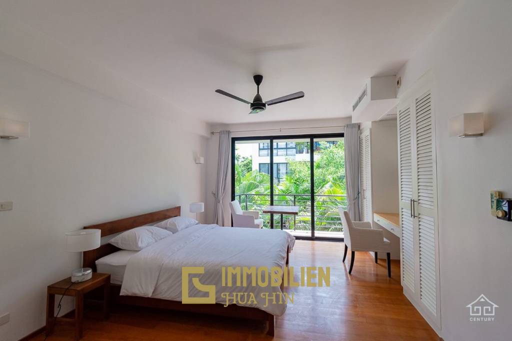 CASADAENG : 3 Bed condo near the beach