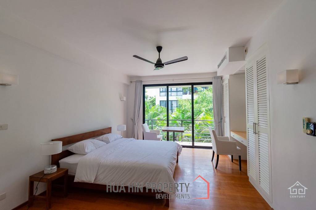 CASADAENG : 3 Bed condo near the beach